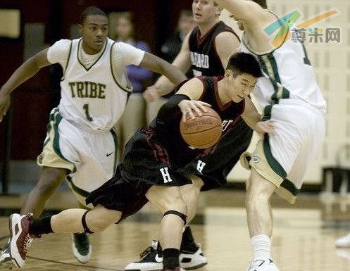 美国华裔篮球运动员林書豪NBA出彩 相关域名被抢注一空